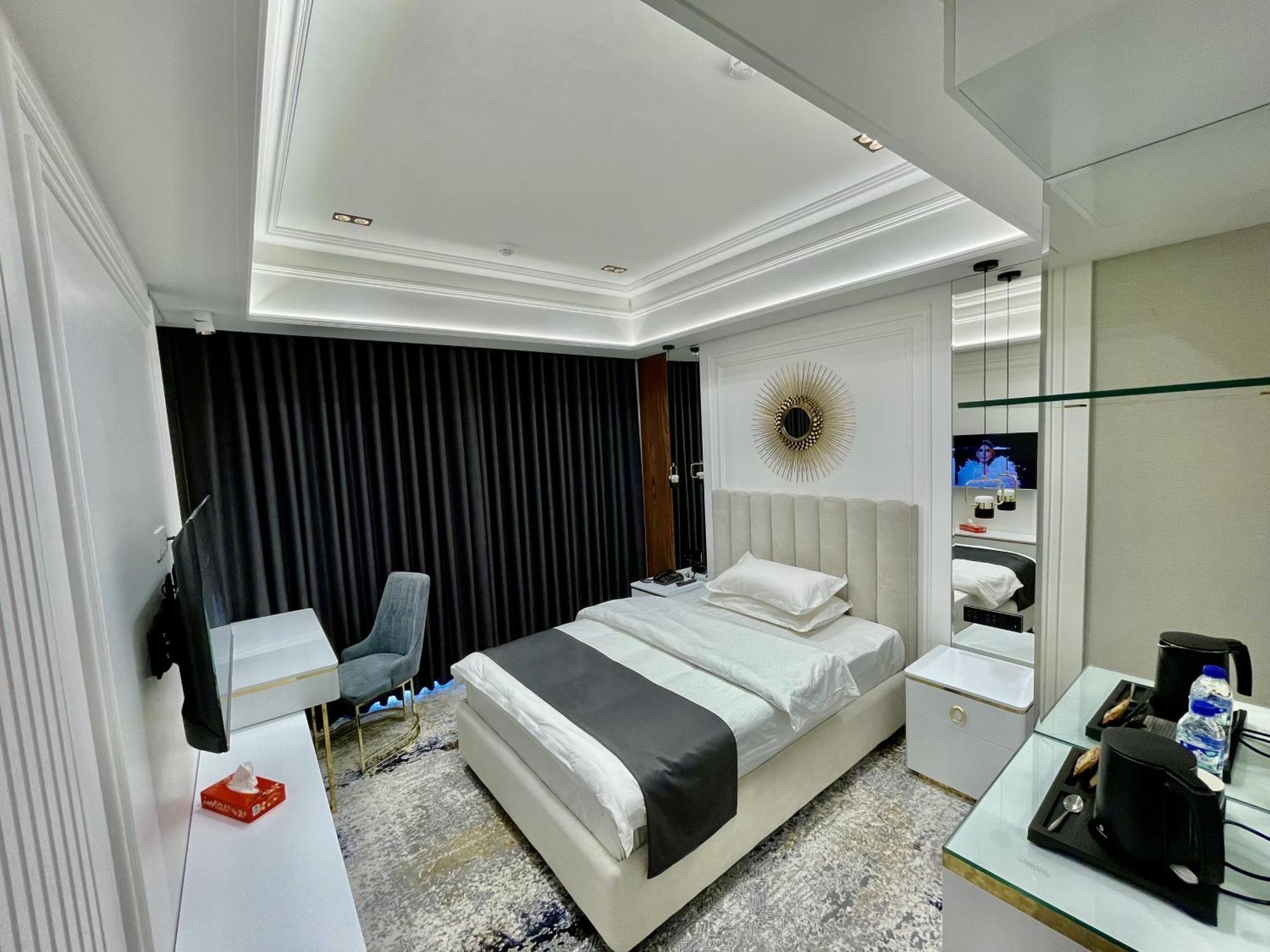 Hotel Sultan Qarshi Eksteriør billede