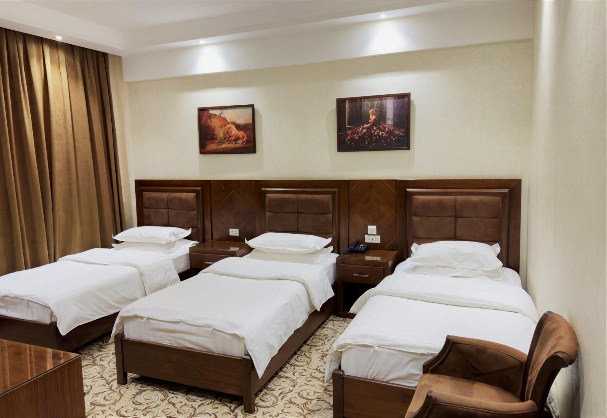 Hotel Sultan Qarshi Eksteriør billede